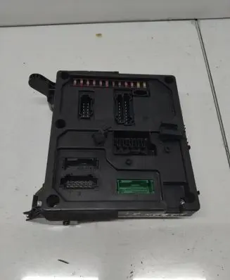 Volkswagen Sharan Fuse module 7M3962258G 603048117