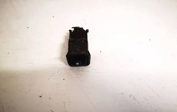 Volkswagen PASSAT B5 Fuel tank opening switch 3b0959833