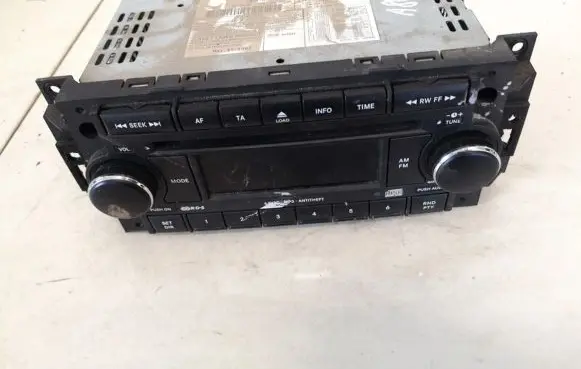 Dodge Caliber Radio/CD/DVD/GPS head unit p05064363ab