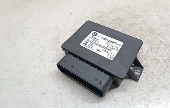 BMW 5 F10 F11 Hand brake control module 6798113