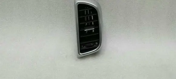 Porsche Cayenne (92A) Rear air vent grill 7P5819204B