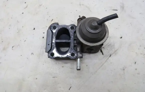 Honda Civic IX EGR valve KRIS235789