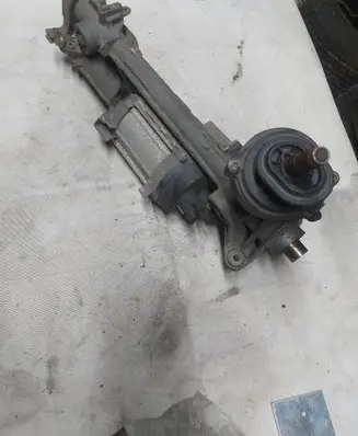 Volkswagen Touran I Steering rack 1K2423053AF