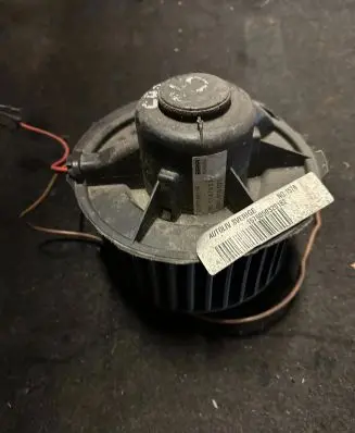 Volkswagen Caddy Heater fan/blower 6n1819021