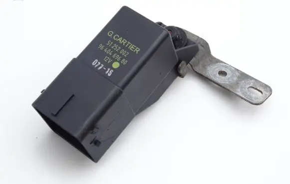 Citroen C4 I Glow plug pre-heat relay 9640469680 51252002