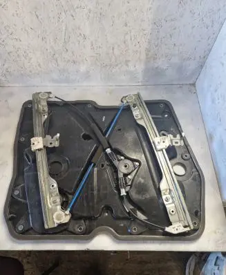 Nissan Murano Z51 Front door window regulator with motor 807741AA0A