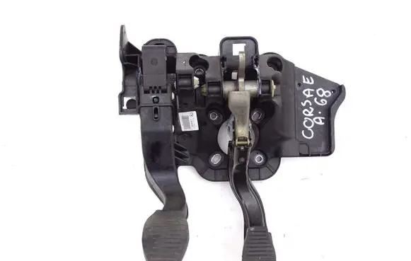 Opel Corsa E Pedal assembly 13444180 GBIMPORT