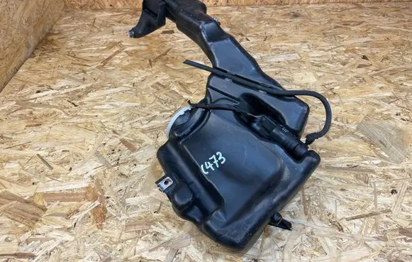 Mercedes-Benz E C207 W207 Windshield washer fluid reservoir/tank A2048601860
