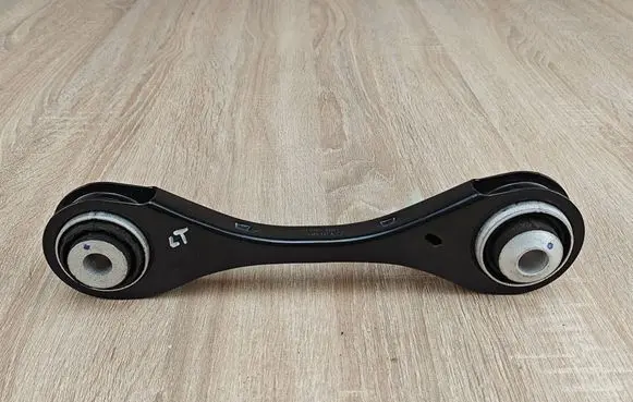 BMW X4 G02 Rear control arm 6871005 6871007