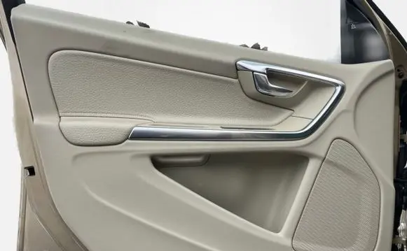 Volvo S60 Front door card panel trim