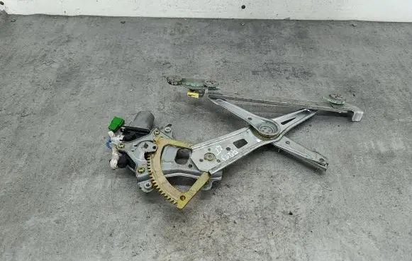 Subaru Legacy Rear door window regulator with motor