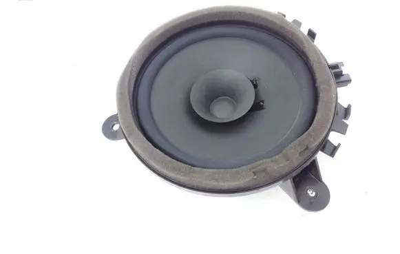 Volvo V70 Front door speaker 30657444