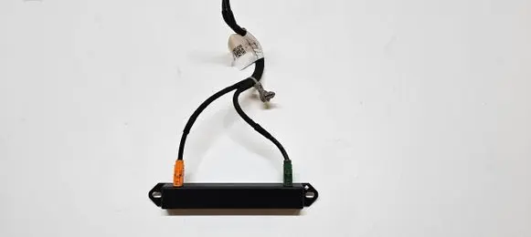 Jeep Grand Cherokee WL Antenna control unit P68520861AA P68456219AB