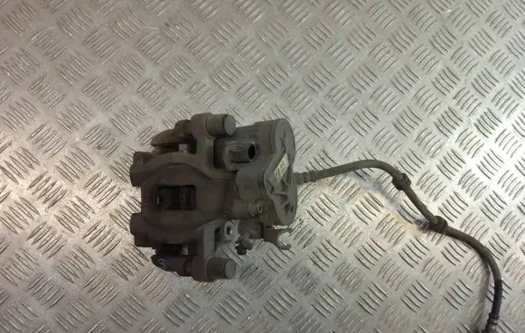BMW X1 F48 F49 Rear brake caliper 6854440