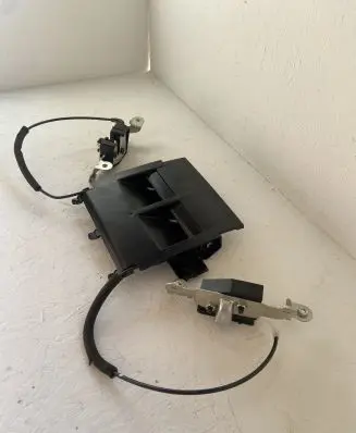Volvo S60 Seat back rest lock catch 30727871
