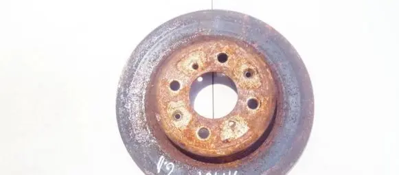 Honda Insight Rear brake disc neventiliuojamas