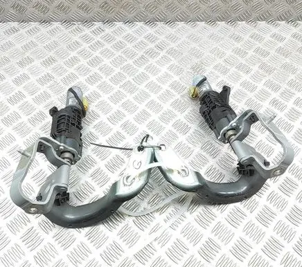 Audi Q7 4M Tailgate/trunk/boot hinge 4M0827300C 4M0827299C