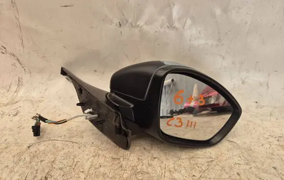 Citroen C3 Front door electric wing mirror