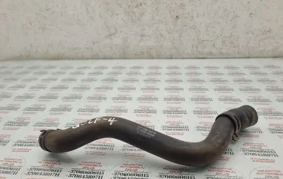 Volkswagen Golf IV Engine coolant pipe/hose 1J0122157M