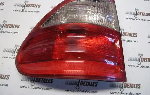 Mercedes-Benz E W210 Rear/tail lights A2108205364