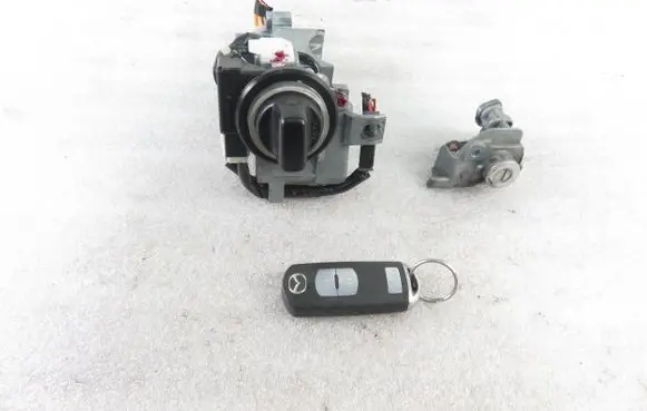 Mazda CX-7 Ignition lock X1T26271D D46166938B