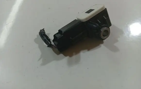 Ford Focus Airbag deployment crash/impact sensor 140319400