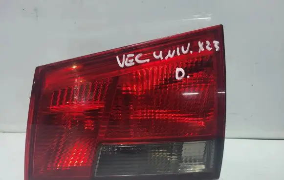 Opel Vectra C Tailgate rear/tail lights 13184025 443504
