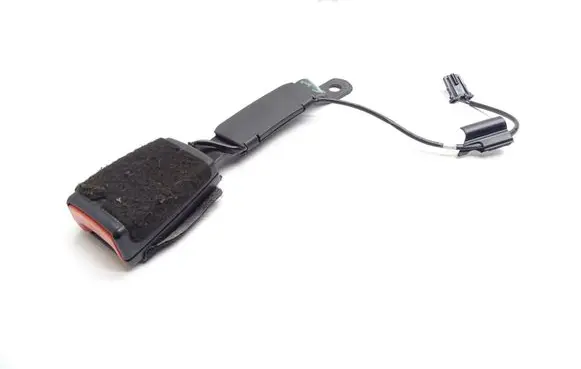 Front seatbelt buckle