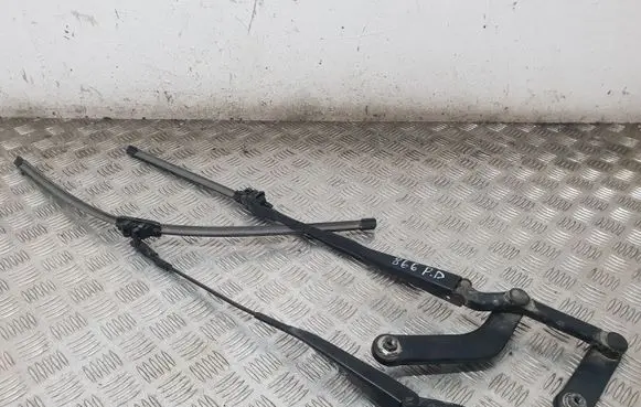 Mercedes-Benz S W220 Windshield/front glass wiper blade A2208201744