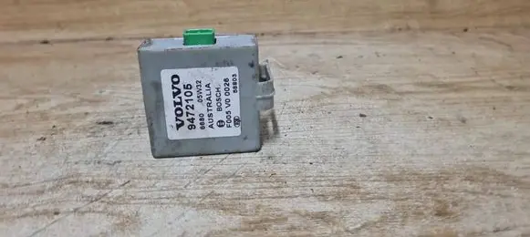 Volvo V70 Alarm control unit/module 9472105