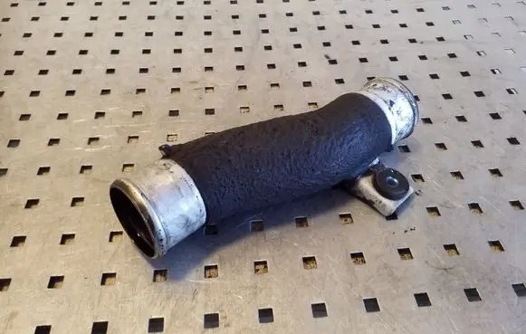 Hyundai ix35 Intercooler hose/pipe