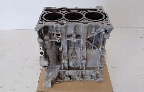 Skoda Octavia Mk3 (5E) Engine block 04C103011S