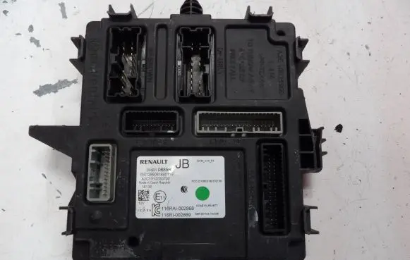 Renault Megane III Other control units/modules 284B10685R A2C1312030700 850122608184019