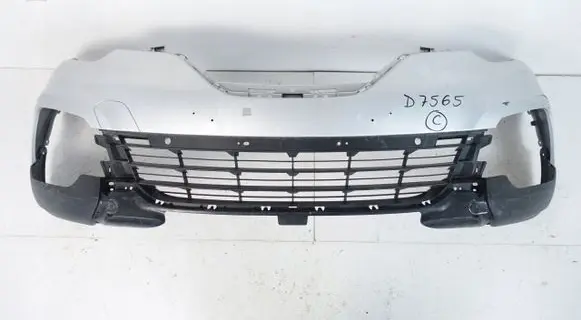 Renault Captur Front bumper 620227019P