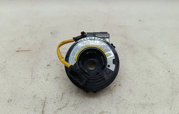Suzuki Grand Vitara I Airbag slip ring squib (SRS ring) 