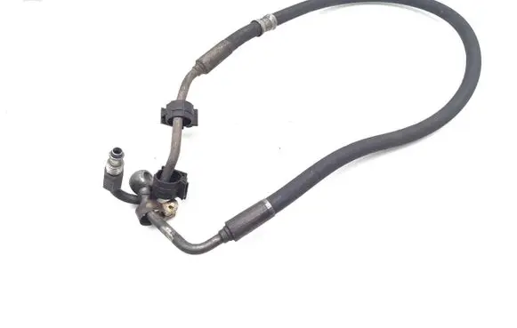 Maserati Quattroporte Fuel line pipe 
