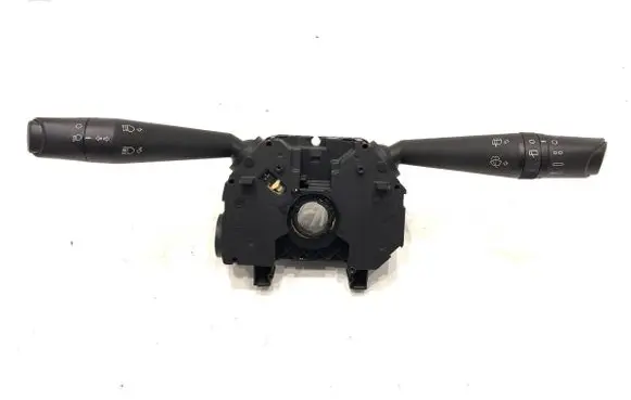 Wiper turn signal indicator stalk/switch
