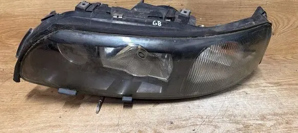 Volvo S60 Headlight/headlamp 30655903
