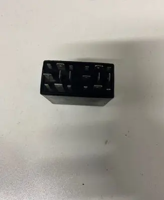Audi A6 S6 C5 4B Other relay 4B0919471A 5KG00656805