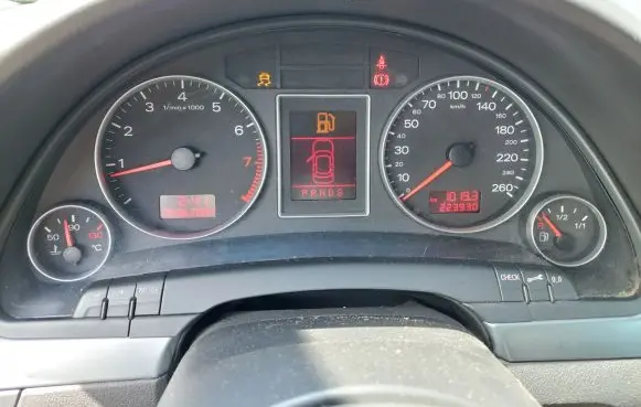 Audi A4 S4 B7 8E 8H Speedometer (instrument cluster) 1036901830