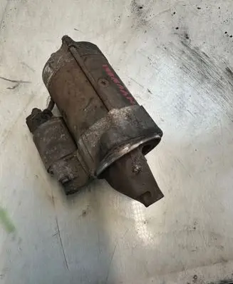 Hyundai i10 Starter motor 33112