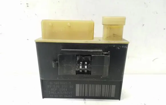 Citroen Berlingo Glow plug pre-heat relay 9652021180