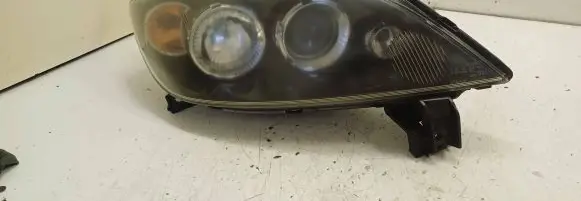 Mazda 2 Headlight/headlamp P5444