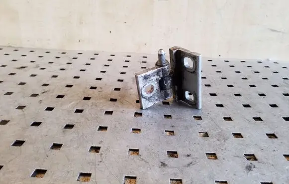 Volvo S60 Front door upper hinge