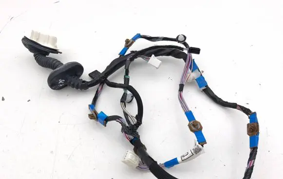 Toyota Corolla E210 E21 Rear door wiring loom 8215402E50B 20200720 YAZAKT