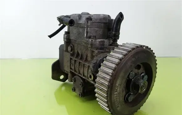 Seat Leon (1M) Fuel injection high pressure pump