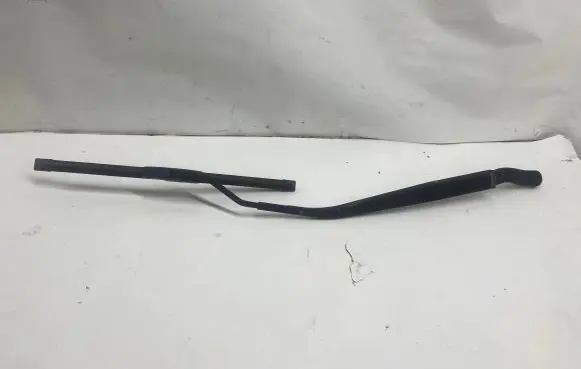 Chevrolet Captiva Windshield/front glass wiper blade 