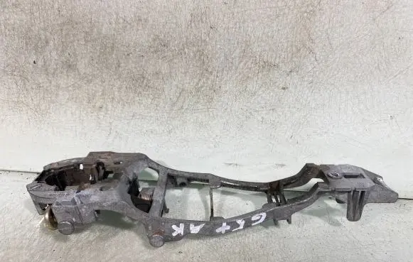 Volkswagen Golf Plus Rear door exterior handle/bracket 5j0837886 1z0839886