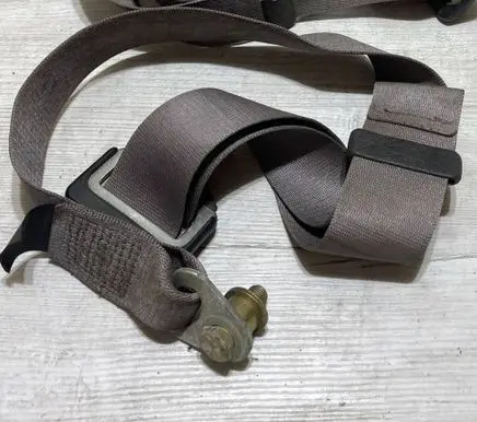 Mercedes-Benz SL R129 Rear seatbelt