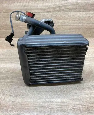 Mercedes-Benz ML W164 Air conditioning (A/C) radiator (interior) A1648300184 N669039